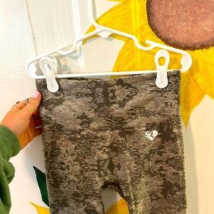 WOMENS BEST CAMO LEGGINGS